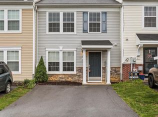 27 Fast View Dr, Martinsburg, WV 25404