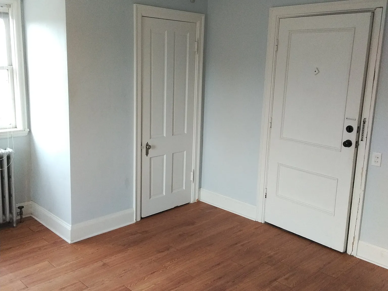 418 Saint Lawrence Ave — Photo 4