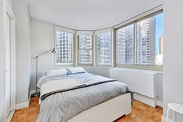 Rented by City Connections Realty