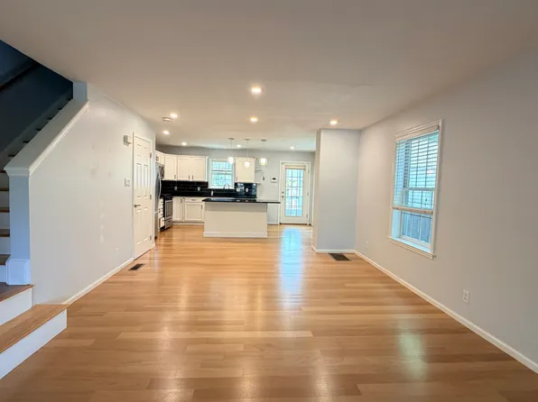 37A Cheever St, Revere, MA 02151