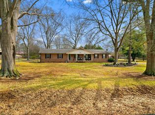 276 Catalina Dr, Chatsworth, GA 30705