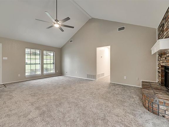 4th image of 5717 N Hills Dr