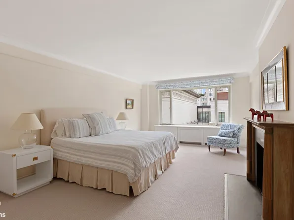 3 East 71st Street image 9 of 14