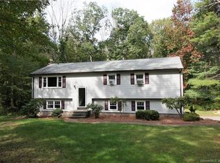 71 Roberts Rd, Marlborough, CT 06447