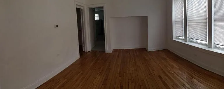 7833 S Burnham Ave — Photo 3