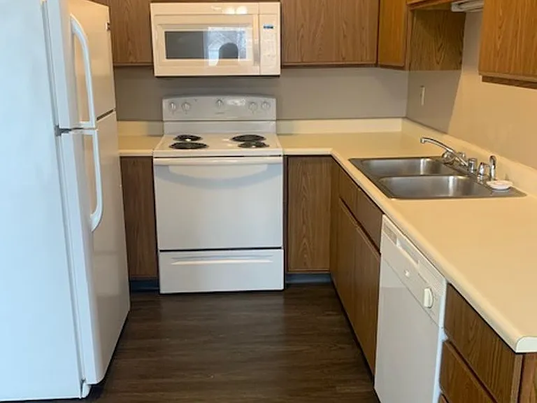 The Crossings Apartments — Photo 25