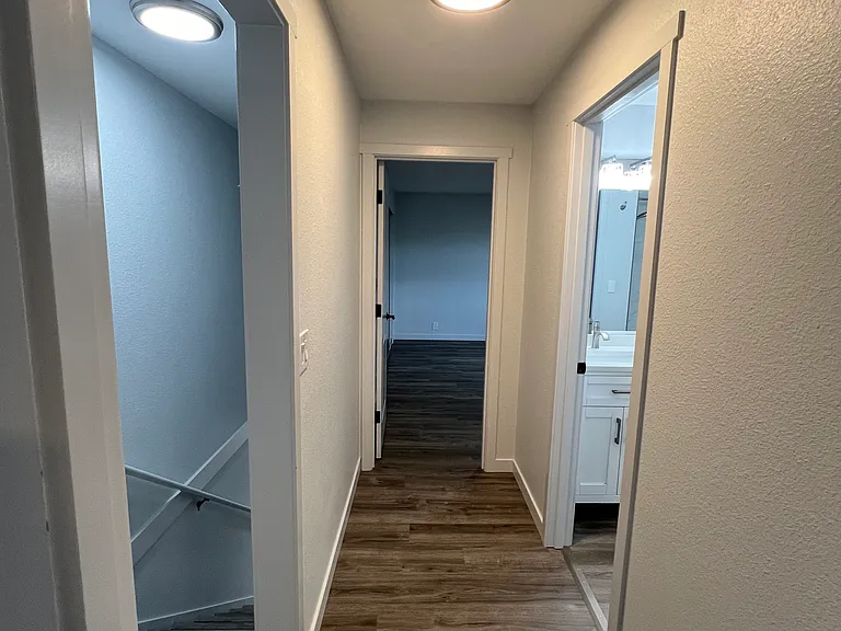 19215 15th Ave NE #103 — Photo 17