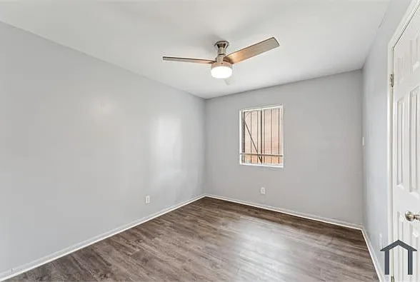 917 Court T — Photo 14