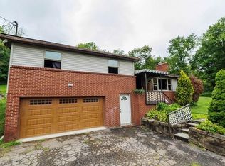 51 McCutcheon Short Cut Rd, Leechburg, PA 15656