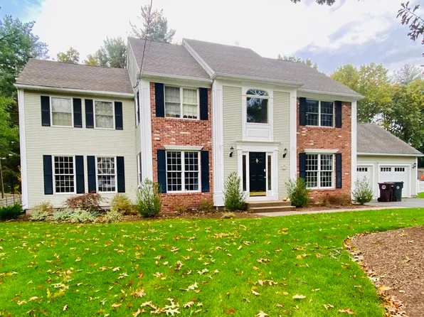 64 Wildflower Cir, Westfield, MA 01085