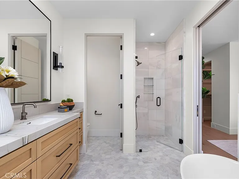 430 Fernleaf Ave — Photo 36