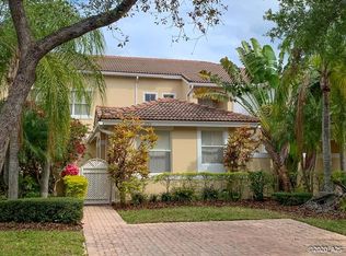 1755 Seagrape Way, Hollywood, FL 33019