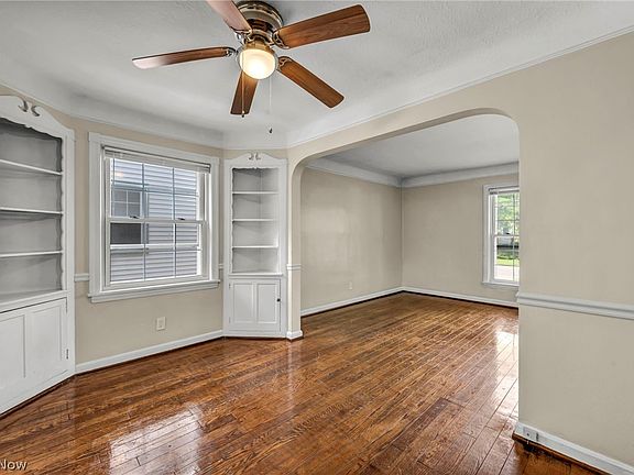 4th image of 4141 W 157th St