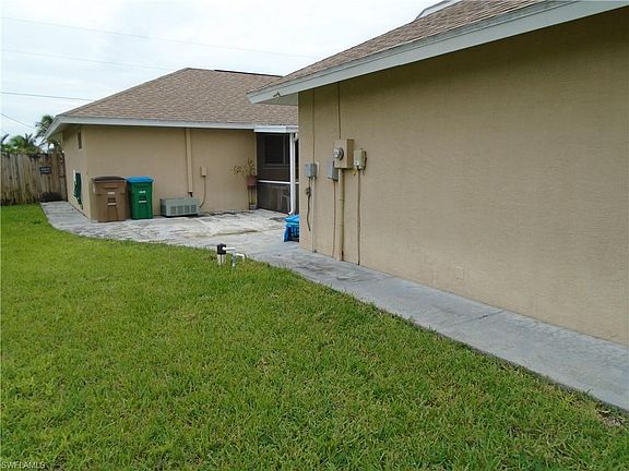 2nd image of 1716 SE 20th Ln