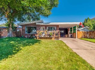 362 7th St NW, Medicine Hat, AB T1A 6N6