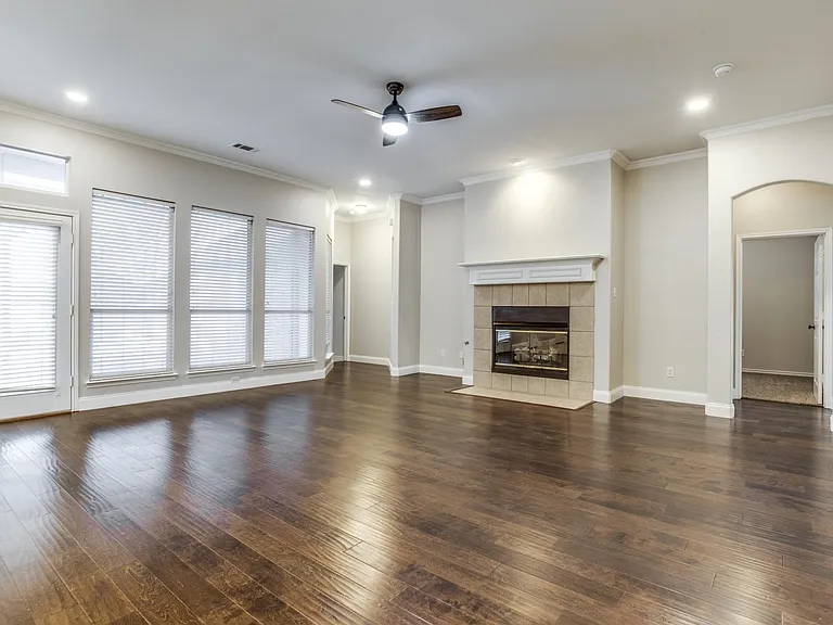 6415 Day Spring Dr — Photo 12