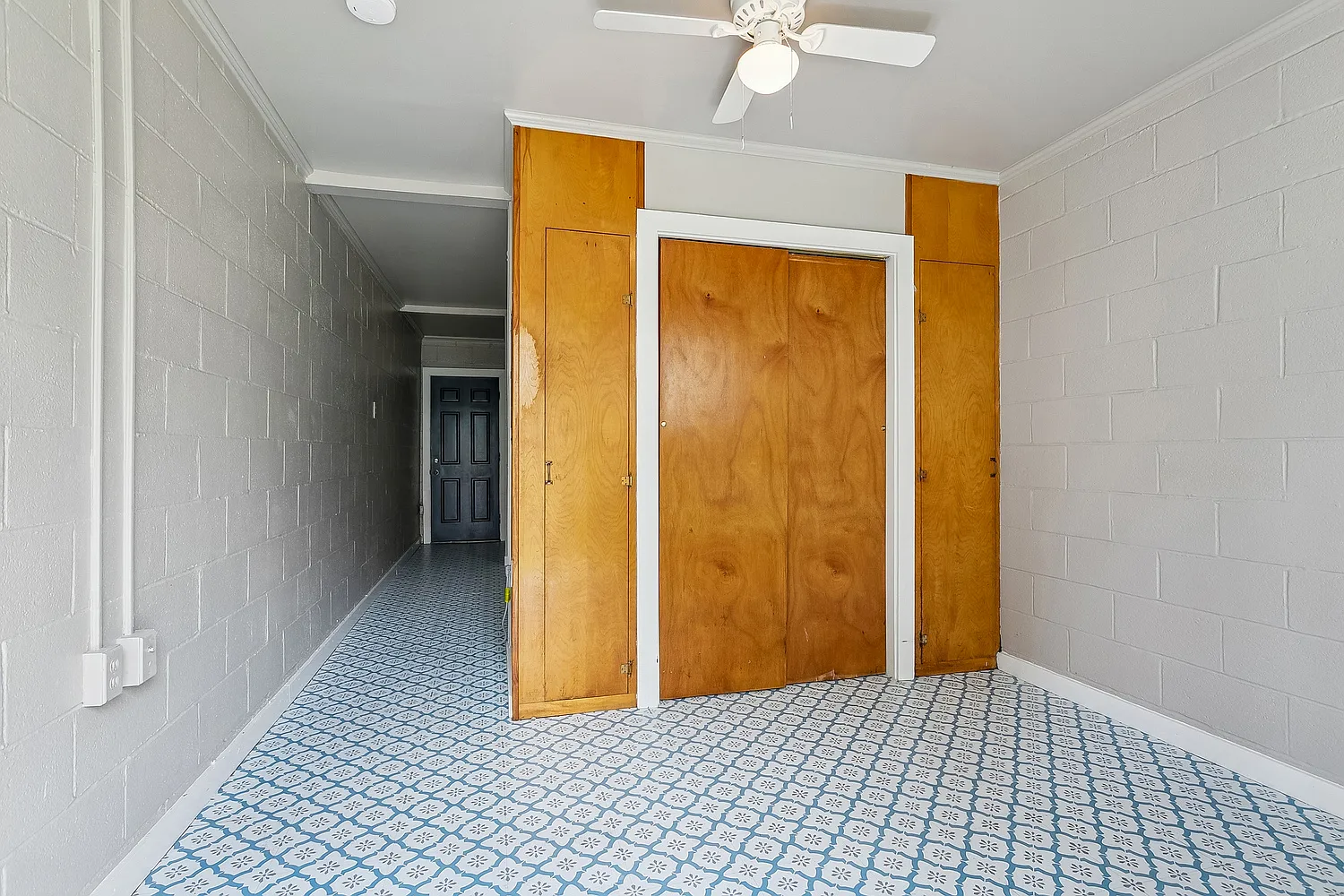 Studio, 350 sqft, $975 — Photo 4
