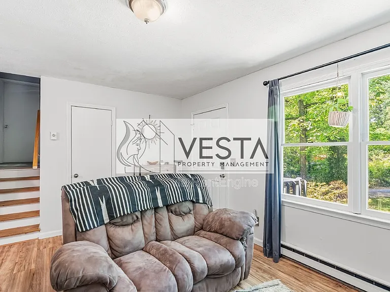 2 Laurel Brook Dr — Photo 7