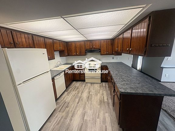 4th image of 4940 115th Ave NE