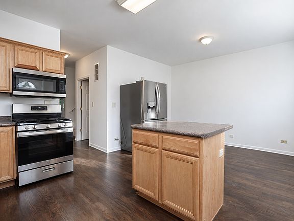 5th image of 6732 S Dorchester Ave