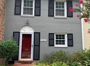 7633 Tiverton Dr, Springfield, VA 22152