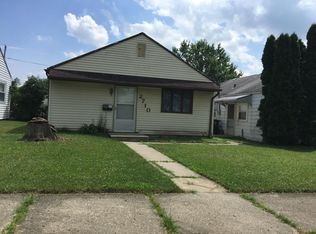 2710 Charlotte Ave, Fort Wayne, IN 46805