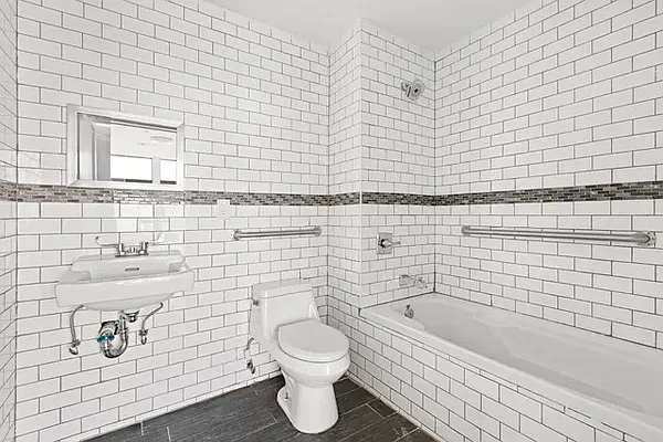 Rented by Nest Seekers International | media 5