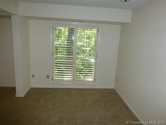 3rd image of 360 Fountain St APT 39