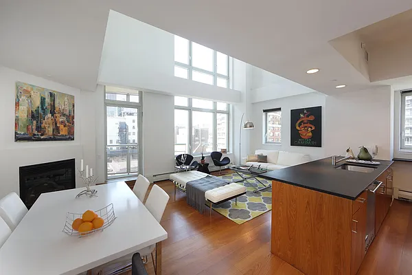 Rented by Manhattan Skyline | media 10