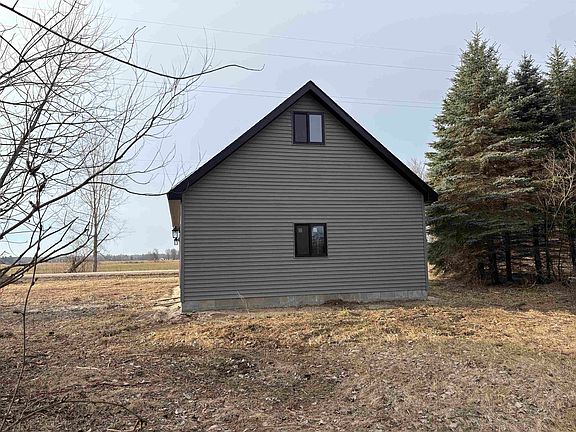 2nd image of 4136 Duprie Rd