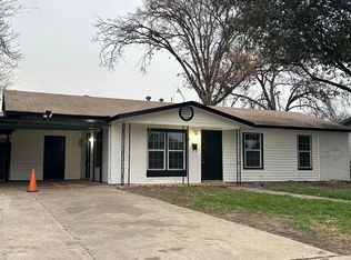5051 Mary Diane Dr, San Antonio, TX 78220