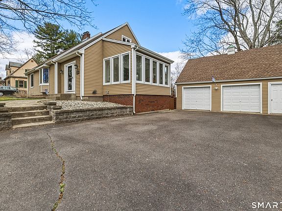 4th image of 21 Weymouth Road