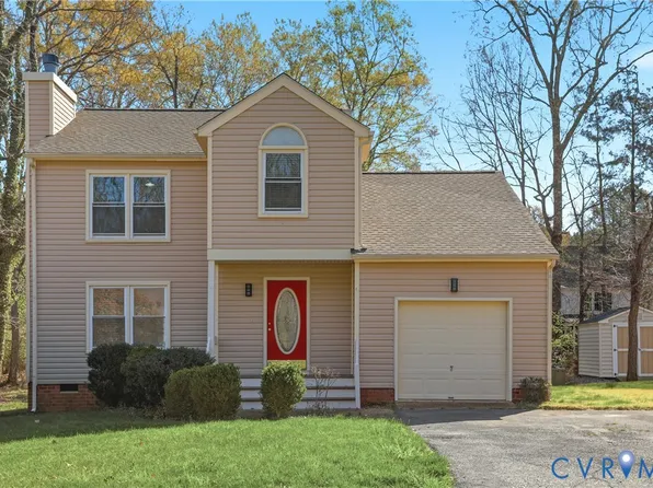 5716 Saddle Hill Dr, Midlothian, VA 23112