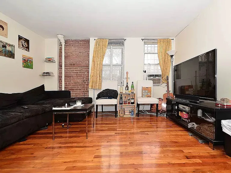 276 E 10th St #BF — Photo 5