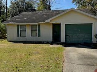 706 S May St, Kingsland, GA 31548