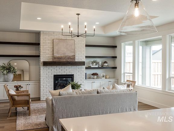 6th image of this home