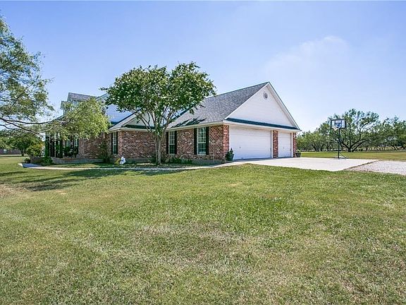 4th image of 10947 Lakecrest Dr