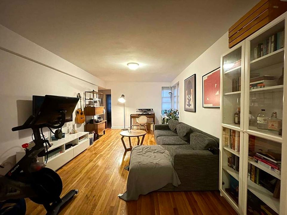 1st image of 20 Woodruff Ave APT 3K