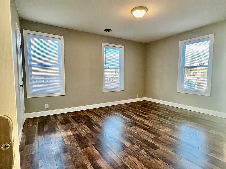 76 Mount Vernon St #1 — Photo 11