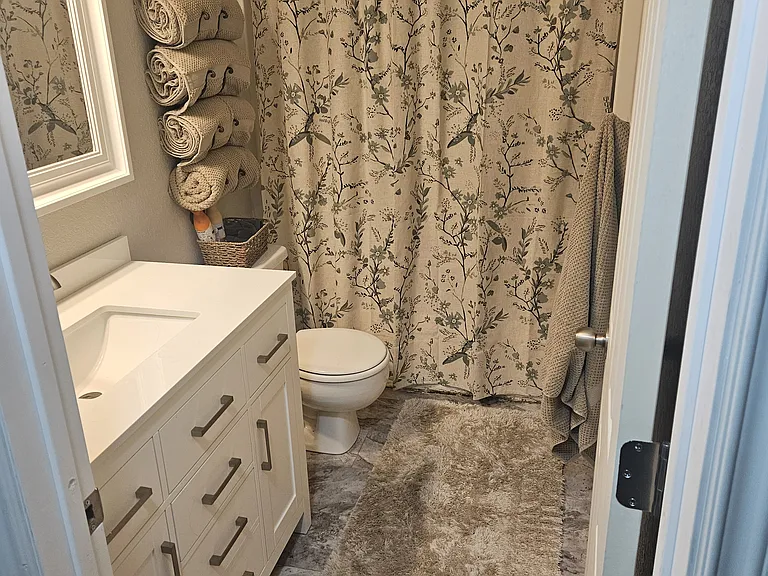 1131 Summerfield Dr SE — Photo 13