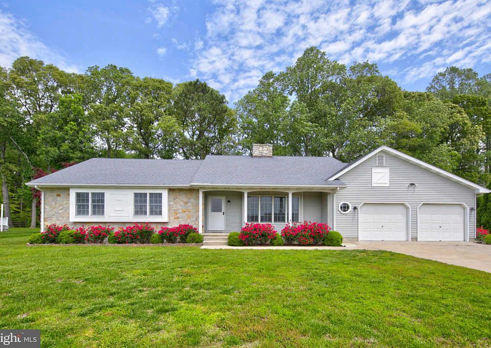 1st image of 32516 Mariners Way