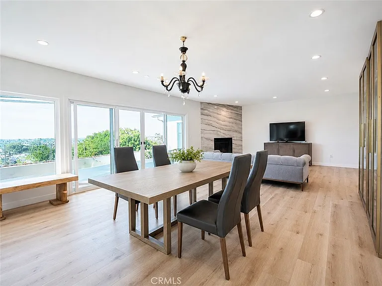 341 Avenida Atezada — Photo 6