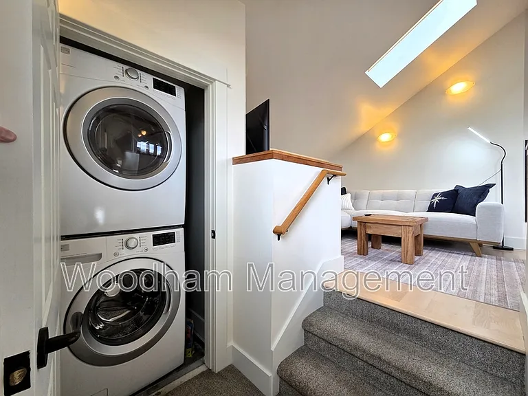 4461 Waters St #A — Photo 15