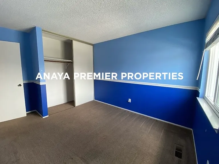1081 Ofarrell Ct — Photo 12
