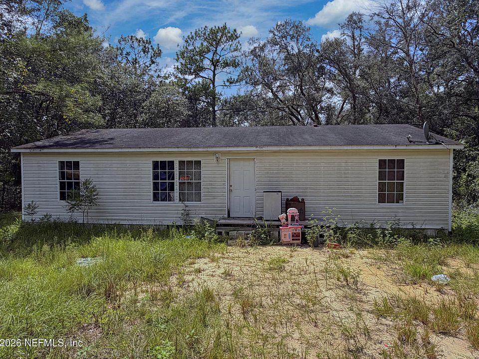 1st image of 815 DEL MONACO Avenue