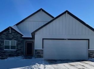17906 Greeley Pl, Lakeville, MN 55044