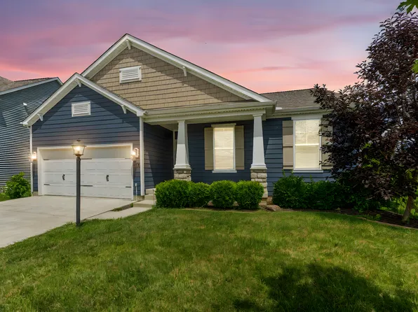 210 England St, Pickerington, OH 43147