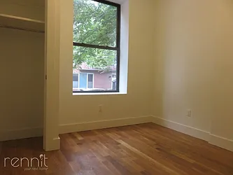 Rented by Rennit Inc.