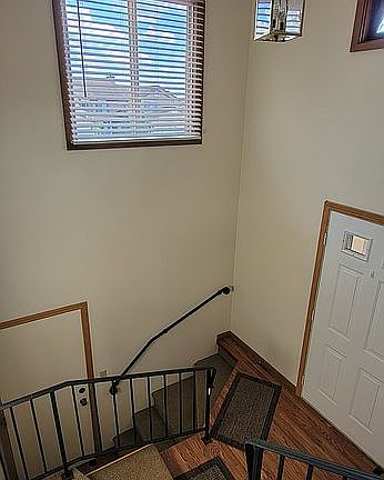 3rd image of 2490 Brunswick Cir #16