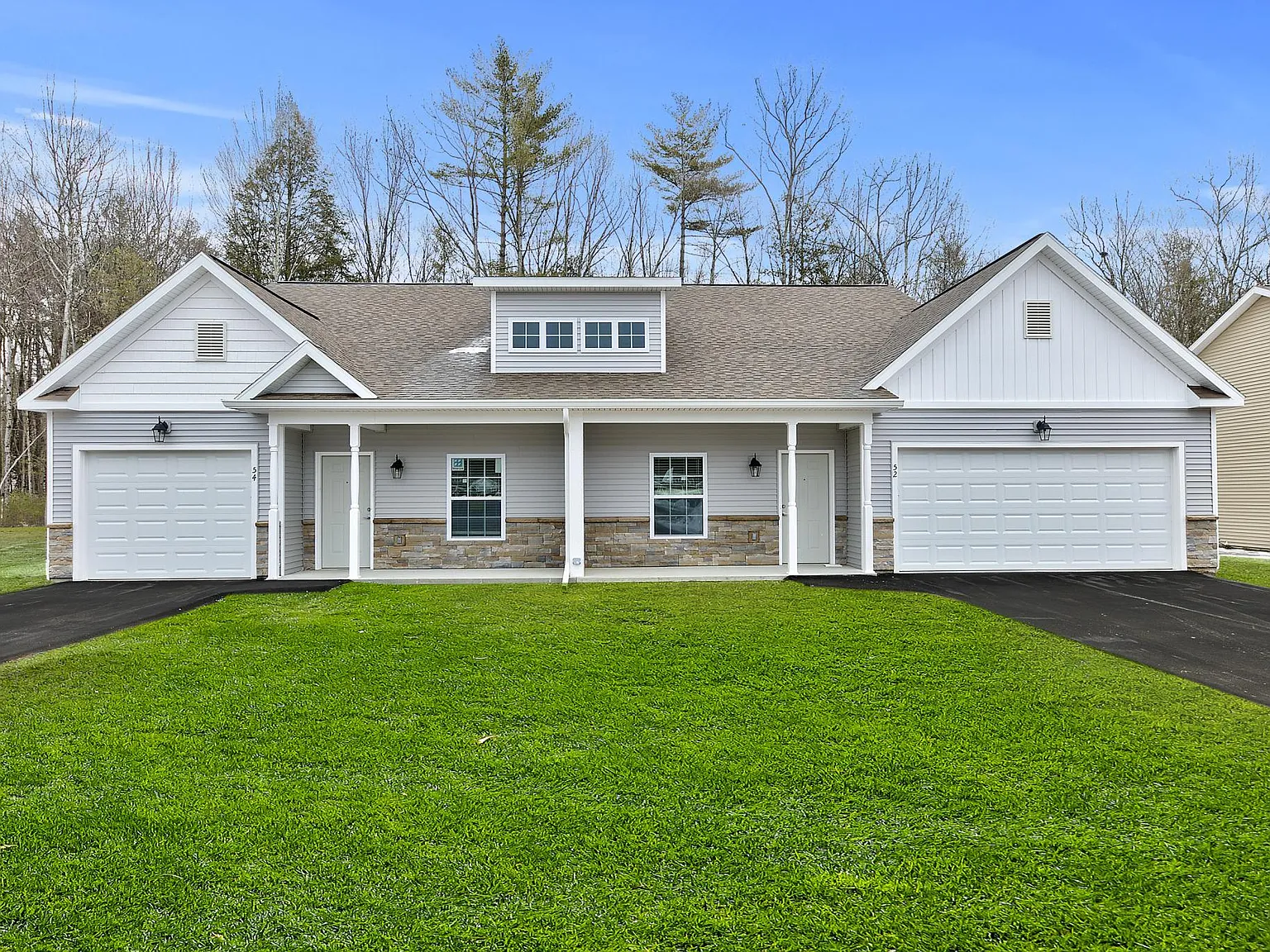 Townhomes at Woodland's Edge — Photo 1